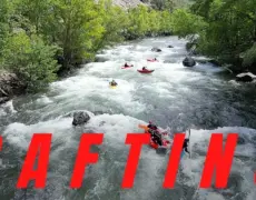 Turismo extremo: Descubre la adrenalina del rafting en el río Kitka en Finlandia