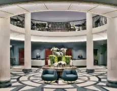 Descubre el lujo y encanto del Hotel Kämp en tu próximo viaje a Helsinki, Finlandia: Una experiencia inolvidable en turismo de alta gama
