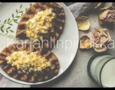 Descubre la deliciosa gastronomía finlandesa a través de su icónico Karjalanpiirakka