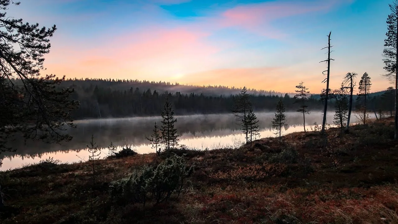 Descubre el turismo de invierno en el Parque Nacional de Urho Kekkonen: Una caminata inolvidable en Finlandia
