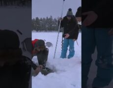Turismo en Finlandia: Descubre la aventura de la pesca en hielo en un viaje único