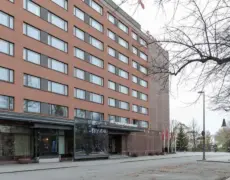 Descubre la encantadora Scandic Tampere Koskipuisto en tu próximo viaje a Tampere, Finlandia