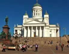 Descubre el encanto del turismo en Ähtäri, Finlandia: un viaje inolvidable